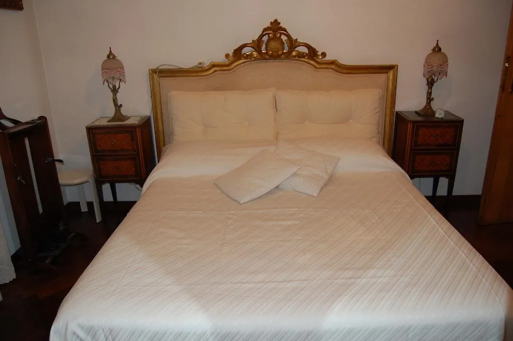 Alojamento de Acomodação e Pequeno-almoço B&B Sessoriana Roma Itália