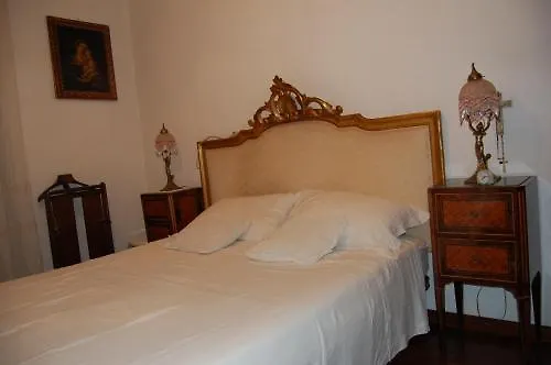 B&B Sessoriana Roma Alojamento de Acomodação e Pequeno-almoço